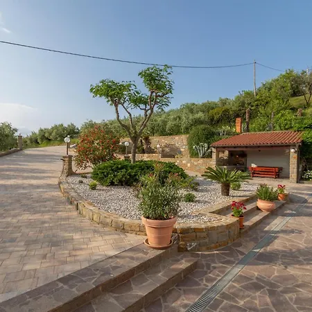 1 Bedroom Amazing In *