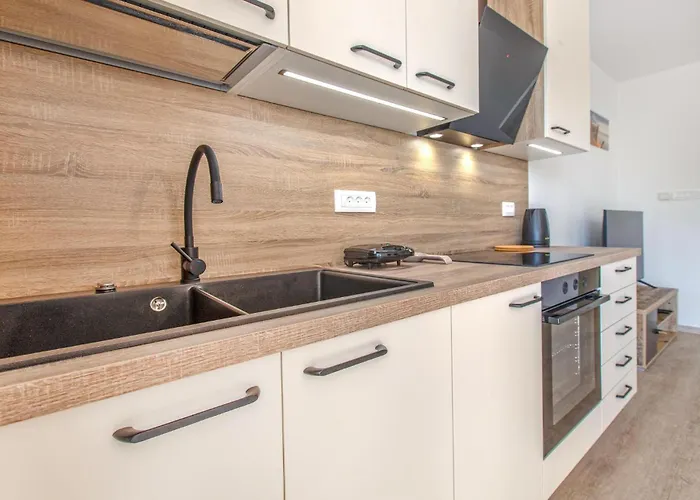 דירה 1 Bedroom Amazing In Sečovlje